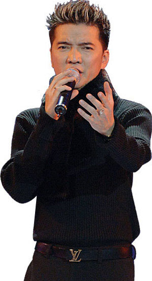 Ca sĩ Đàm Vĩnh Hưng.