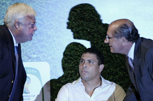 ronaldo5-103798-1368187480_500x0.jpg