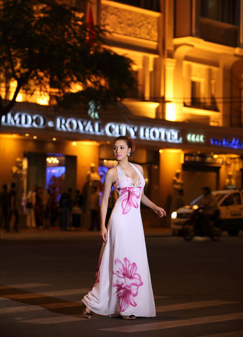 trang-nhung1-338914-1376071769_500x0.jpg