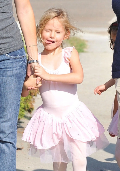 Violet Affleck