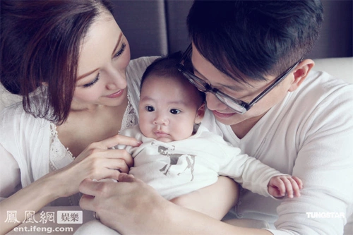 Con trai của Chương Tử Di, bé Jayden