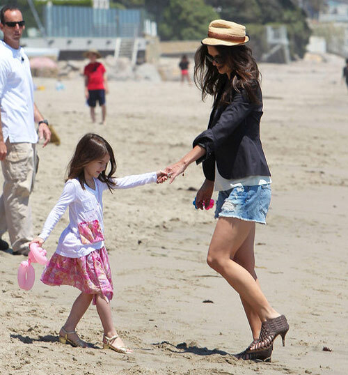 suri21-814849-1368168554_500x0.jpg