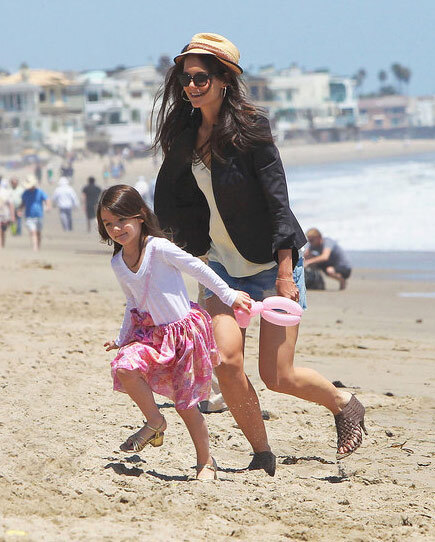 suri27-979195-1368168554_500x0.jpg