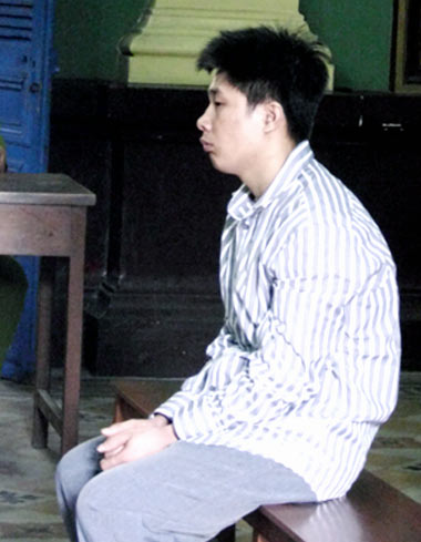 Bị cáo Quang tại tòa sơ thẩm TP HCM. Ảnh: Tá Lâm.
