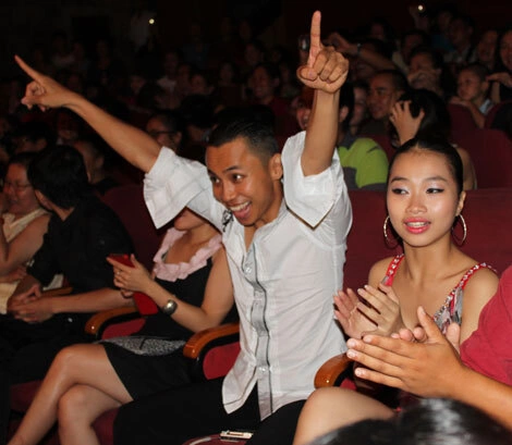 chi-anh-14-880715-1377456550.jpg