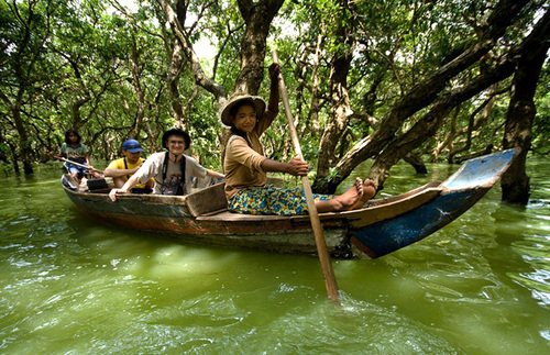 Người dân nơi đây sống nhờ một phần vào du lịch.