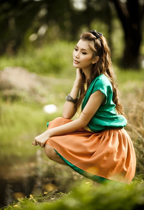 Lan Hương trong đời thường trẻ trung như cô bé mới lớn. Lan Hương trong đời thường trẻ trung như cô bé mới lớn.