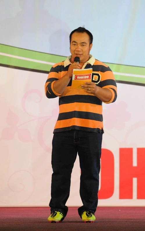 Bất ngờ được mời làm MC của chương trình từ thiện có ý nghĩa, Bất ngờ được mời làm MC của chương trình từ thiện có ý nghĩa,