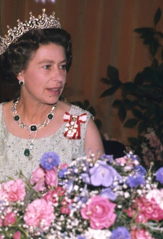 Queen Elizabeth ll at a banquet in Canada in August 1978 wearing the Girls Of Great Britain and Ireland tiara, a wedding gift to Queen Mary. Queen Elizabeth ll at a banquet in Canada in August 1978 wearing the Girls Of Great Britain and Ireland tiara, a wedding gift to Queen Mary.
