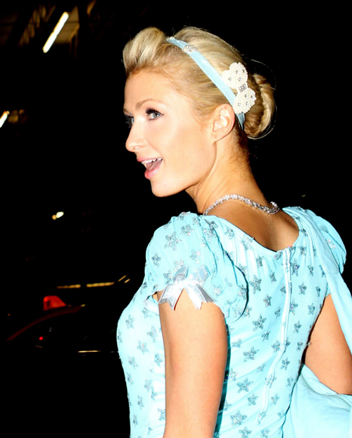 paris-hilton-21-832862-1368163054_500x0.