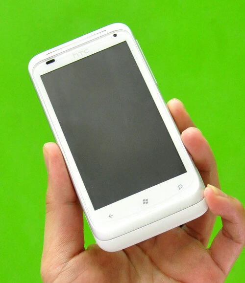 htc-1-153699-1368178465_500x0.jpg