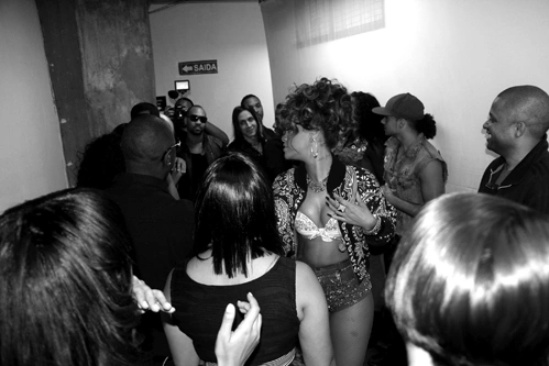 rihanna-19-757727-1368177923_500x0.jpg