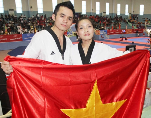 vang-647935-1368115268_500x0.jpg