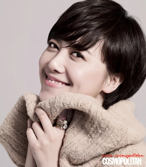 go-hye-sun-2-498070-1368116734_500x0.jpg
