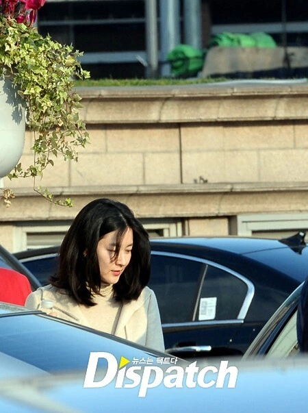 Bận rộn với công việc chăm sóc con cái, Lee Young Ae chưa trở lại với công việc diễn xuất, mọi hoạt động của cô chủ yếu là ghi hình quảng cáo. Bận rộn với công việc chăm sóc con cái, Lee Young Ae chưa trở lại với công việc diễn xuất, mọi hoạt động của cô chủ yếu là ghi hình quảng cáo.