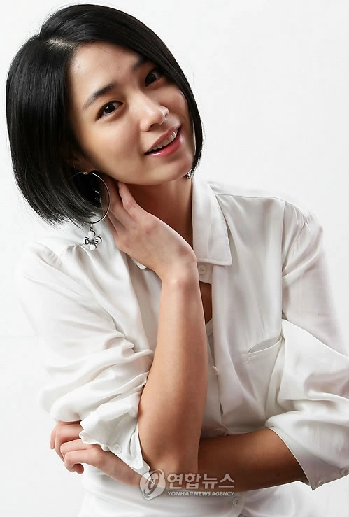 Lee Min Jung: