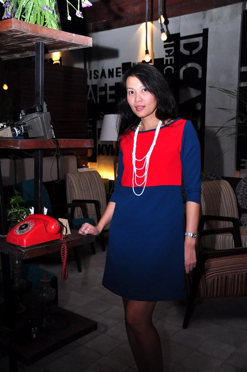 Minh Anh trở lại với ngoại hình có phần gầy gò hơn so với cô vài năm trước đây, tuy nhiên, gương mặt và phong cách của cựu người mẫu vẫn toát lên nét thanh lịch, cuốn hút rất riêng. Minh Anh trở lại với ngoại hình có phần gầy gò hơn so với cô vài năm trước đây, tuy nhiên, gương mặt và phong cách của cựu người mẫu vẫn toát lên nét thanh lịch, cuốn hút rất riêng.