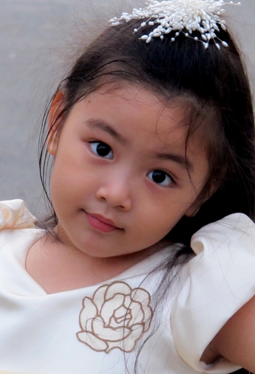 quyen-linh-3-964944-1368121191_500x0.jpg