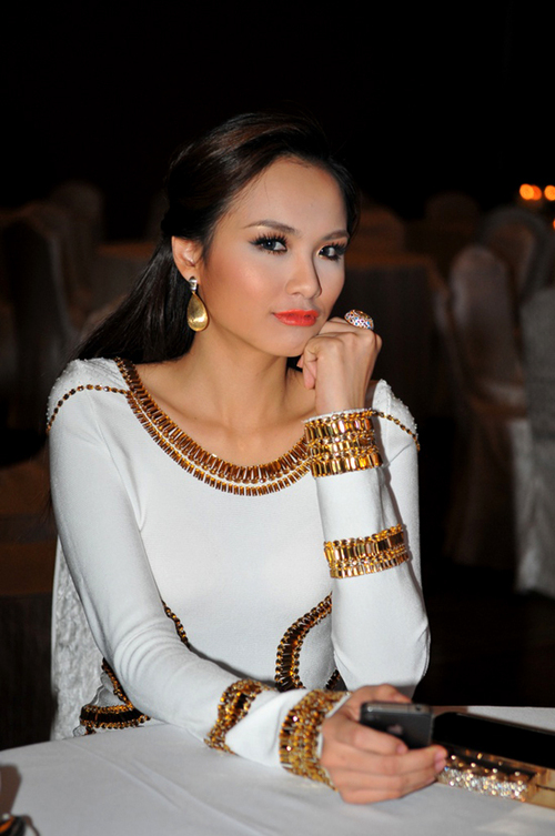 hoang-my-6-504290-1368125767_500x0.jpg