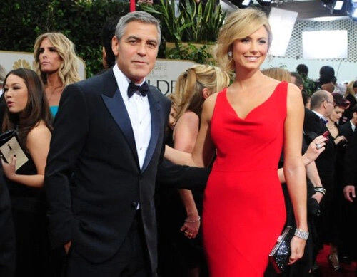 George Clooney và Stacy Keibler George Clooney và Stacy Keibler