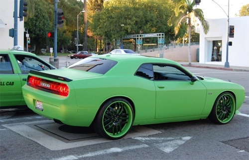 Dodge Challenger SRT-8