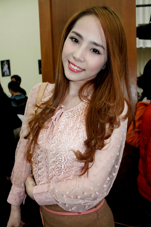 Quỳnh Nga chia sẻ, thời gian này cô đang tích cực chuẩn bị cho sản phẩm âm nhạc mới. Quỳnh Nga chia sẻ, thời gian này cô đang tích cực chuẩn bị cho sản phẩm âm nhạc mới.