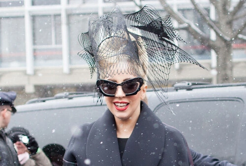 gaga2-160471-1368134504_500x0.jpg