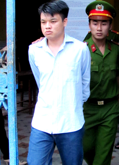 Bị cáo Lân sau phiên xử. Ảnh: Bình Nguyên.