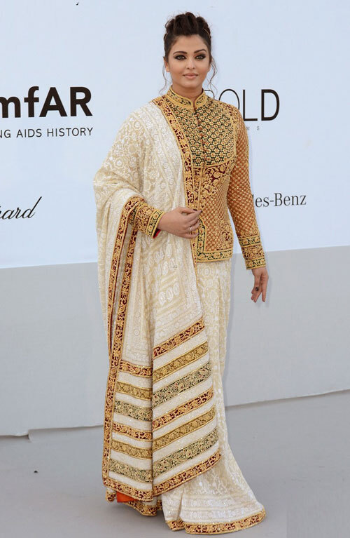 Aishwarya Rai xuất hiện tại một LHP Cannes vào ngày 25/4. Aishwarya Rai xuất hiện tại một LHP Cannes vào ngày 25/4.