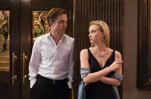 Robert Pattinson trong Robert Pattinson trong