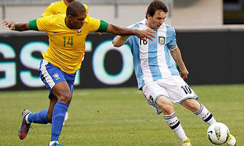 Messi có phong độ rất tốt trong màu áo đội tuyển Argentina thời gian gần đây. Ảnh: Guardian. Messi có phong độ rất tốt trong màu áo đội tuyển Argentina thời gian gần đây. Ảnh: Guardian.