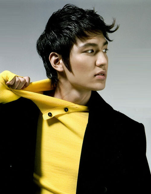 Là một trong những nam diễn viên trẻ có năng lực, Lee Min Ho được kỳ vọng thay thế các diễn viên thế hệ đàn anh Là một trong những nam diễn viên trẻ có năng lực, Lee Min Ho được kỳ vọng thay thế các diễn viên thế hệ đàn anh