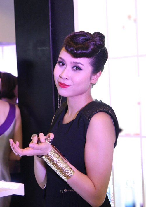 giang5-411980-1368312931_500x0.jpg