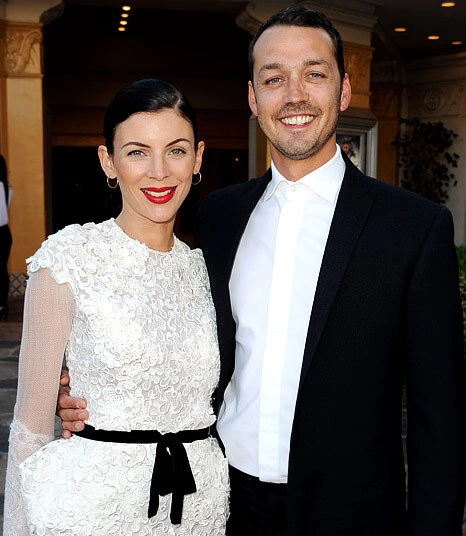 Đạo diễn Rupert Sanders và vợ, người mẫu Liberty Ross. Đạo diễn Rupert Sanders và vợ, người mẫu Liberty Ross.