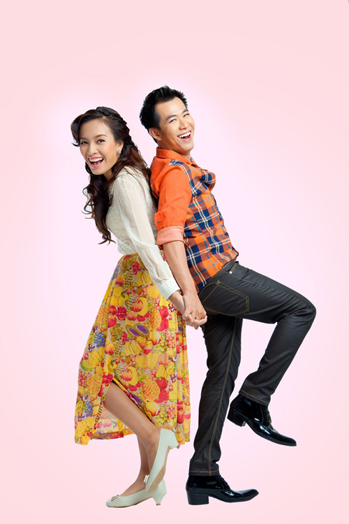 Bộ ảnh của Ái Phương và Hồ Trung Dũng do stylist Đông Phong thực hiện, với sự hỗ trợ của chuyên gia trang điểm Minh Hoàng. Bộ ảnh của Ái Phương và Hồ Trung Dũng do stylist Đông Phong thực hiện, với sự hỗ trợ của chuyên gia trang điểm Minh Hoàng.