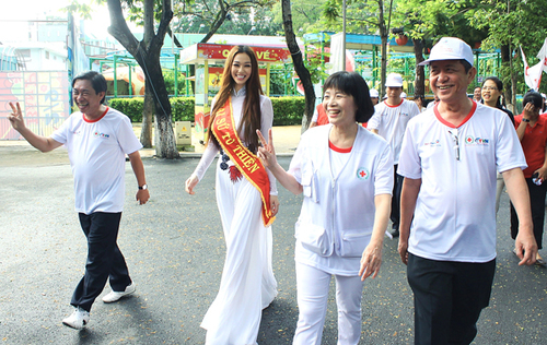 anh10-825816-1368240760_500x0.jpg