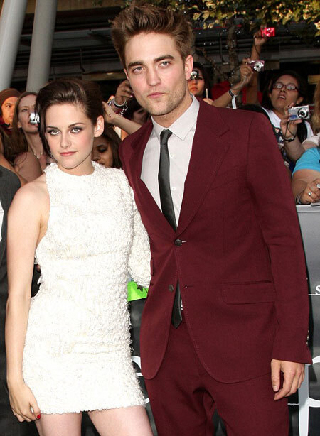Kristen Stewart và Rob Pattinson. Kristen Stewart và Rob Pattinson.