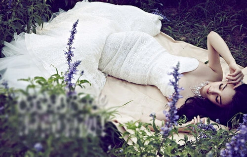 Vũ Kỳ đẹp như một nàng công chúa trong loạt hình mới. Vũ Kỳ đẹp như một nàng công chúa trong loạt hình mới.