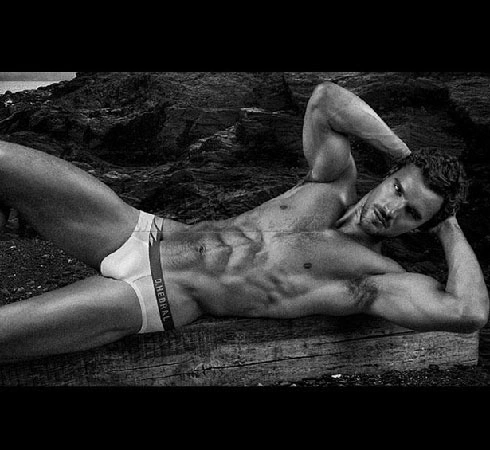 Thom Evans Thom Evans