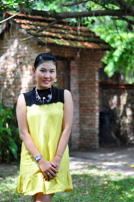 Khi được hỏi về sự khác nhau giữa phong cách thời trang của người chưa và đã lập gia đình, nhân vật Họ đẹp chia sẻ rằng chị không thấy điểm khác biệt, có chăng chỉ là lúc mang thai và điều quan trọng là người chồng hiểu được và chấp nhận con người mình. Khi được hỏi về sự khác nhau giữa phong cách thời trang của người chưa và đã lập gia đình, nhân vật Họ đẹp chia sẻ rằng chị không thấy điểm khác biệt, có chăng chỉ là lúc mang thai và điều quan trọng là người chồng hiểu được và chấp nhận con người mình.