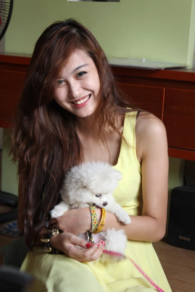 Chú cún trắng xinh Chú cún trắng xinh