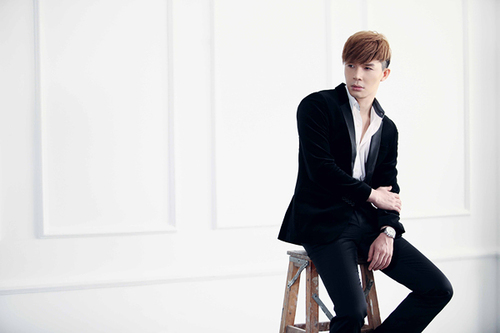 Nathan Lee là một khán giả yêu mến của The Voice. Nathan Lee là một khán giả yêu mến của The Voice.