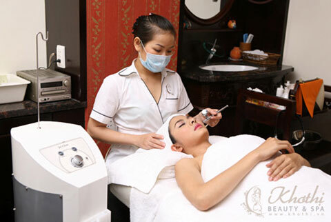 Một chương trình chăm sóc da mặt chuyên sâu.