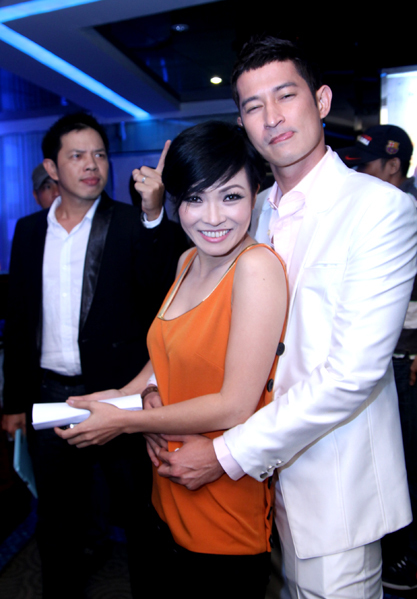 Huy Khánh cũng Huy Khánh cũng