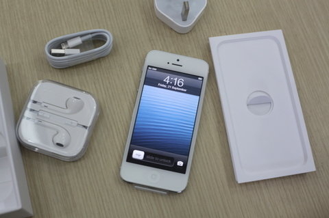 Kích hoạt iPhone 5. Kích hoạt iPhone 5.