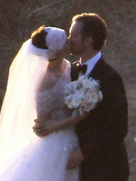 anne21-958571-1368324856_500x0.jpg