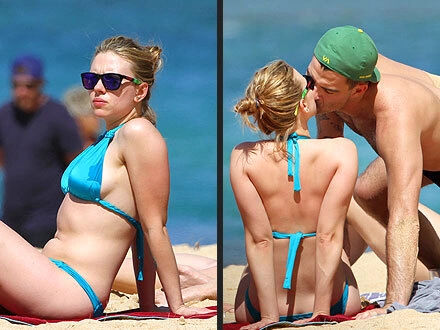 Scarlett và Nat Naylor nóng bỏng trên biển hồi tháng 2. Scarlett và Nat Naylor nóng bỏng trên biển hồi tháng 2.