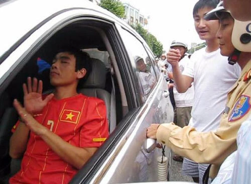 hoang2-328422-1368268874_500x0.jpg