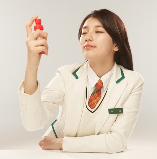 Xịt khoáng cũng là cách giữ ẩm tốt cho da trong mùa thu đông Xịt khoáng cũng là cách giữ ẩm tốt cho da trong mùa thu đông