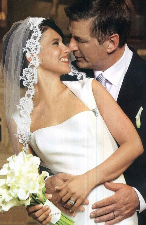 hilaria-thomas-alec-baldwin-wedding-twit